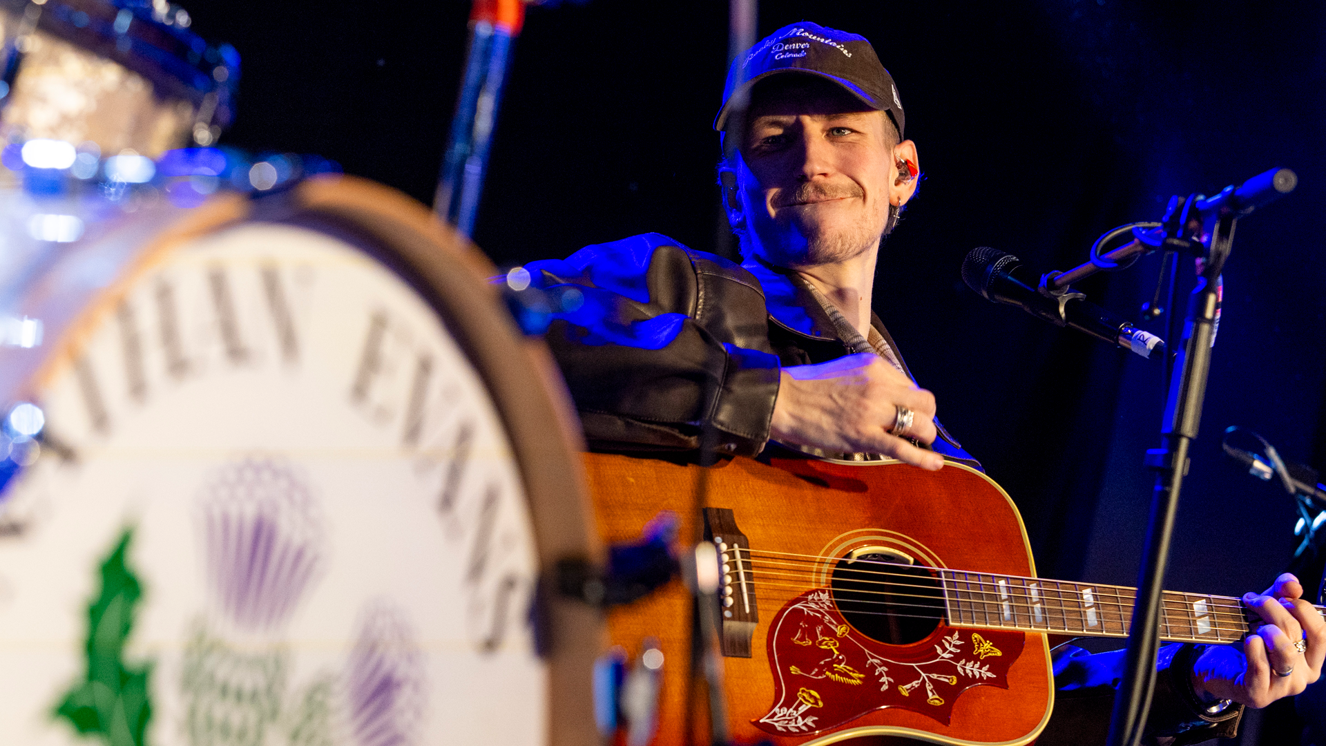 Nathan Evans and Saint PHNX performing at Edmiston House Clyde Rooms