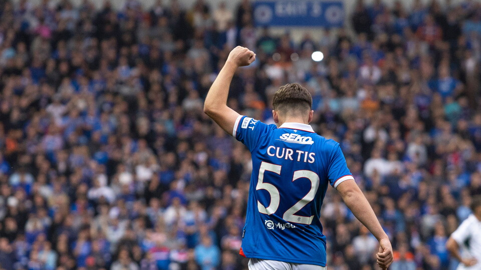 Findlay Curtis