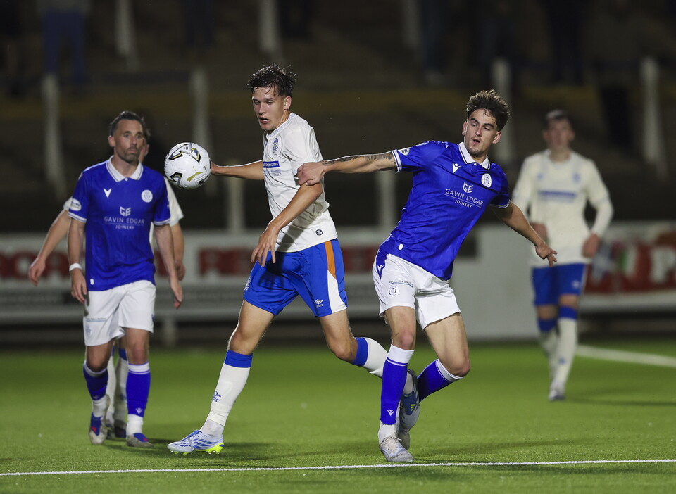 260926 Queen of the South v Rangers u19, Ben Hutton 32