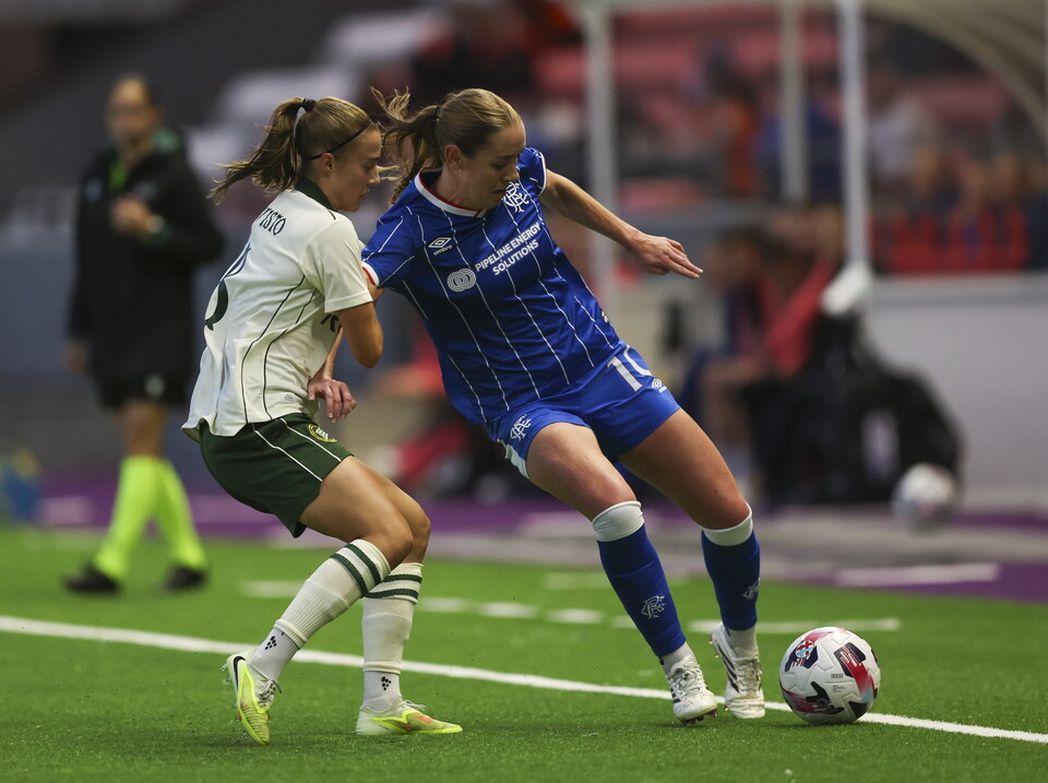 Hannah Blake in action