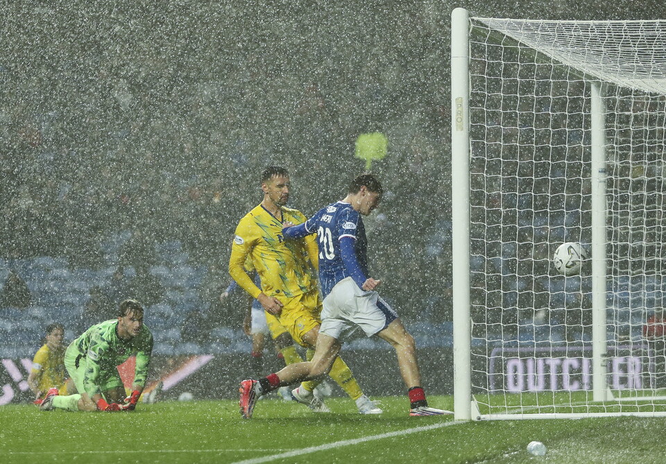 241026 Rangers vs St Johnstone