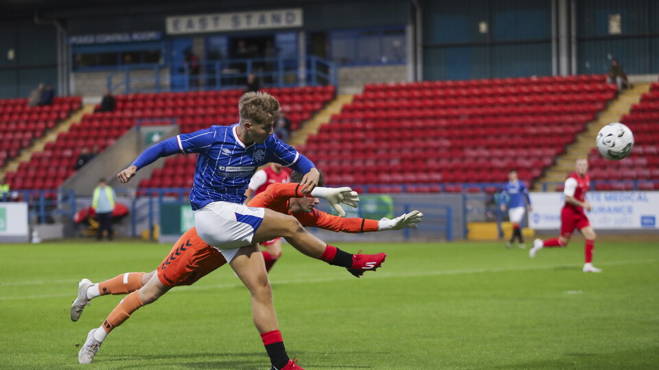 Gentles shoots at goal against Stirling Albion