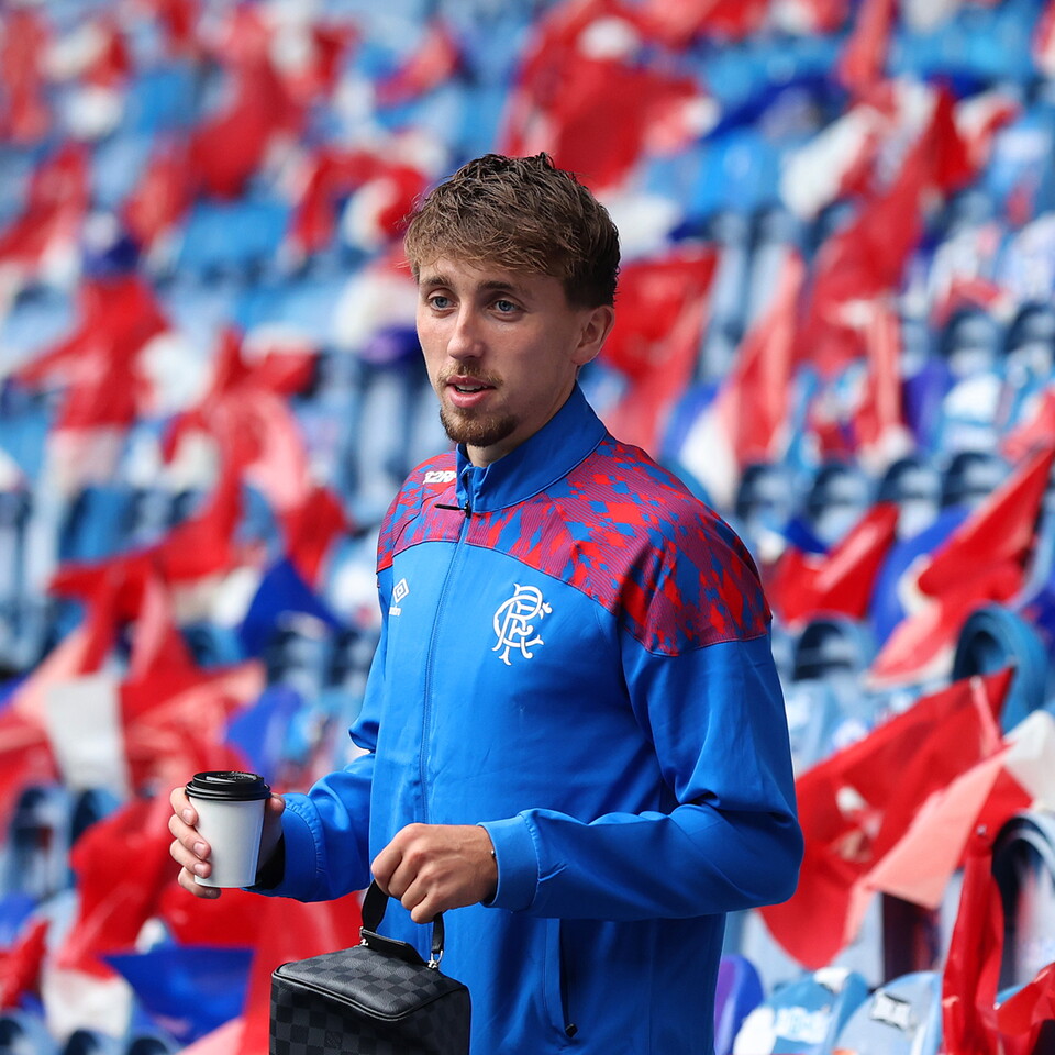 Dan Neil arriving on matchday