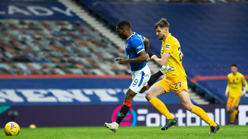 251020-Rangers-vs-Livingston,-Defoe-Goal
